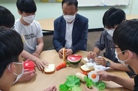 병원에서 사용하는 치료도구 개발을 위한 지도
